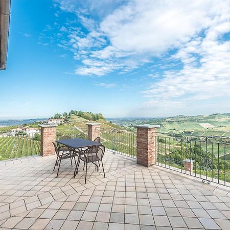 Villa Bricco Paglieri, Entire Villa 阿尔巴 外观 照片