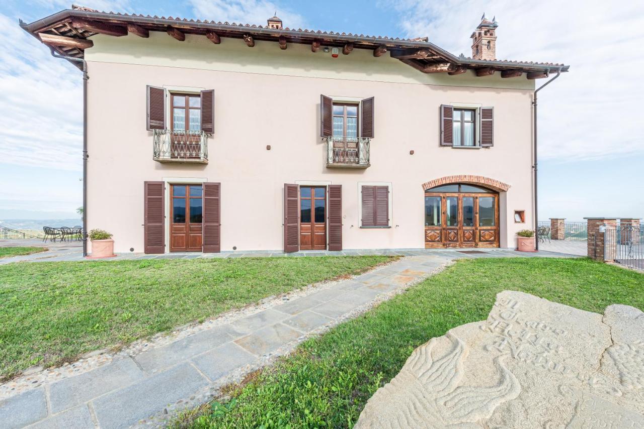 Villa Bricco Paglieri, Entire Villa 阿尔巴 外观 照片